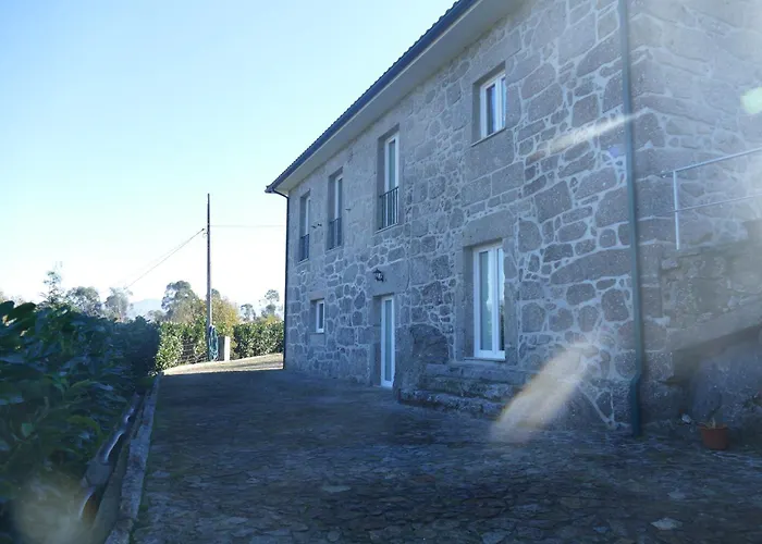 Casa Nos Penedos